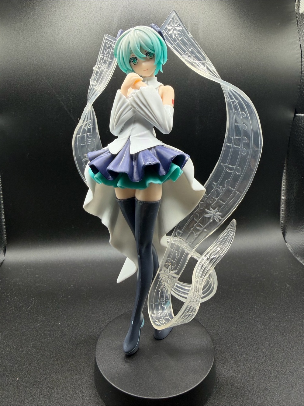miku figurine - Picture 2 of 9